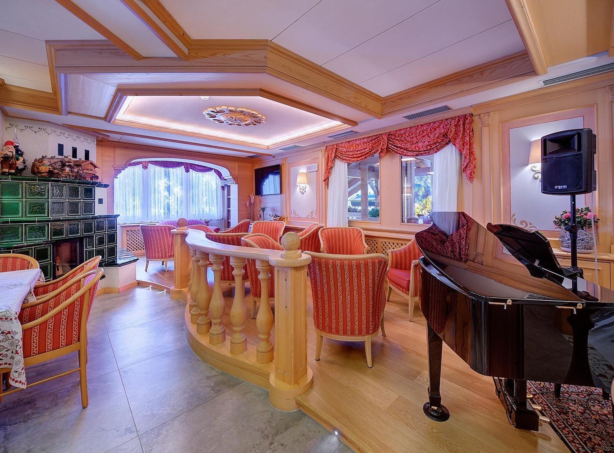 Hotel Madonna Delle Nevi Folgarida Εξωτερικό φωτογραφία